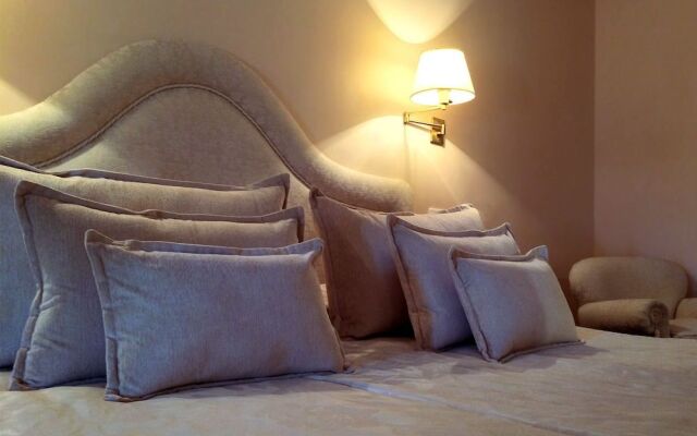 Hotel Marina del Faro Resort