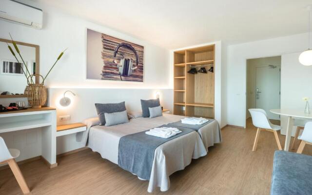 Hotel Cenit & Apts. Sol y Viento