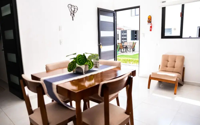 Hotel Bungalows Casa Blanca