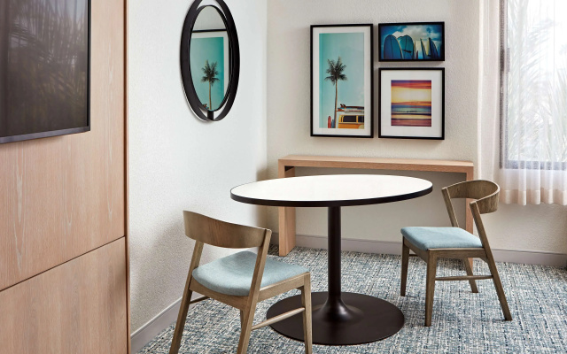 Hotel MDR Marina del Rey - a DoubleTree by Hilton