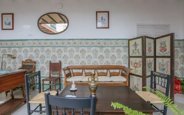 Posada De La Casa Del Pintor Hab Malaga