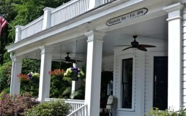 The Magnolia Inn