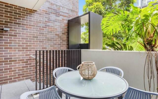 Modern 2-storey Apartment - Q Stay