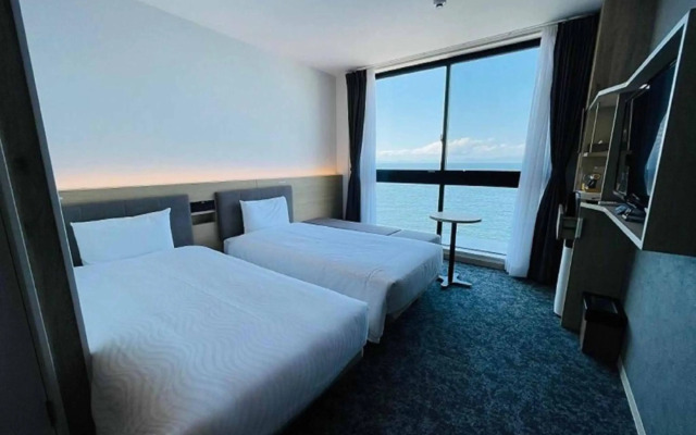 Henn na Resort & Spa Kansai Airport