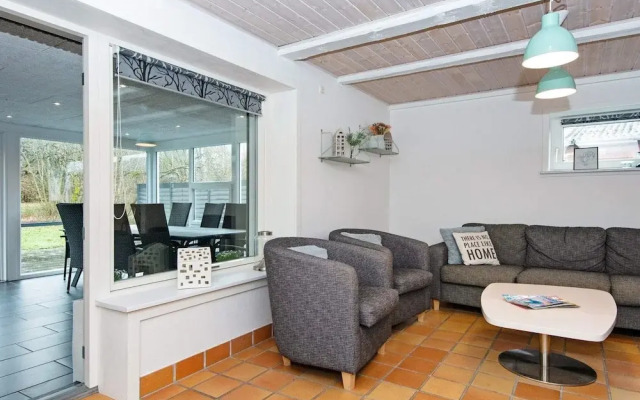 8 Person Holiday Home in Henne