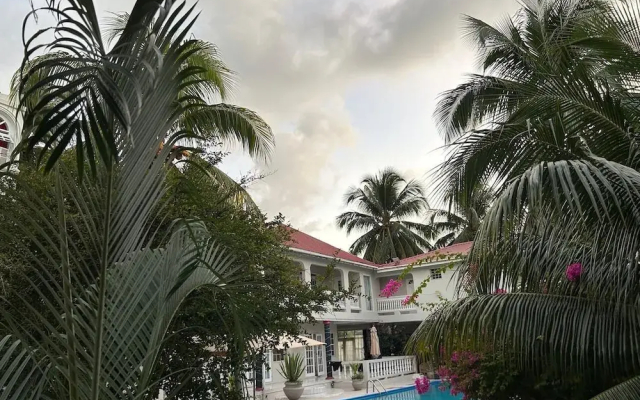 Bay Heights Bed and Breakfast