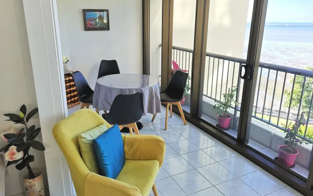 Cairns Ocean View Apartment in Aquarius
