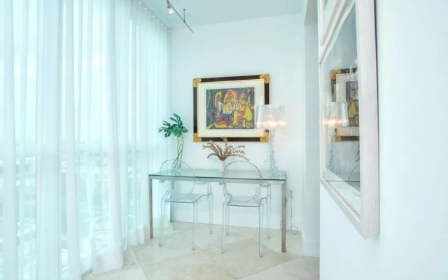 20th Street Condo #90390