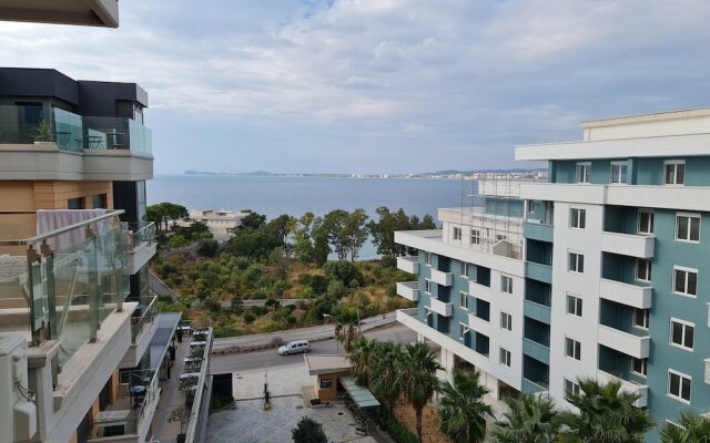 Holiday One Bedroom Sea View Apartment Vlore