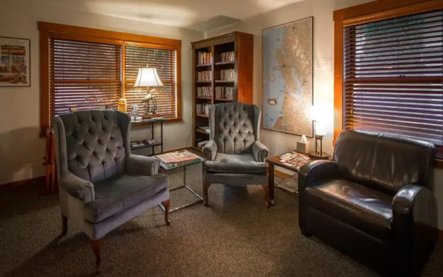 The Heron Inn & Day Spa