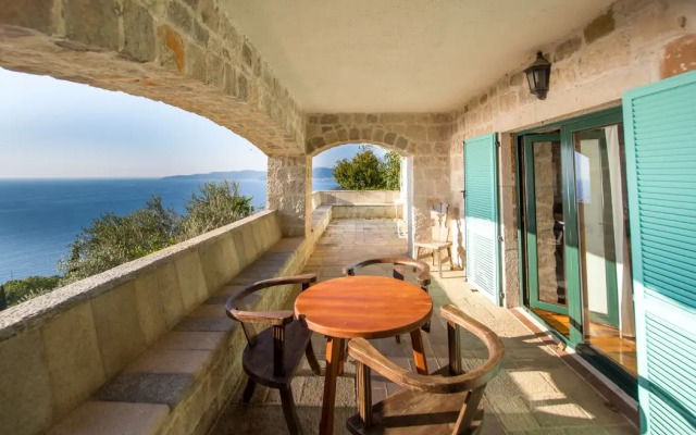 Olive Resort