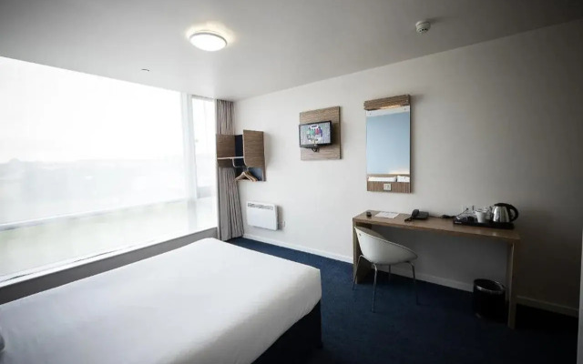 Travelodge Limerick Castletroy