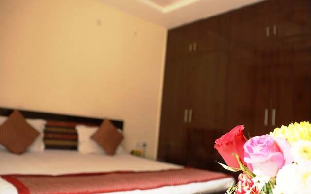 Maxfort Budget Hotel Dwarka