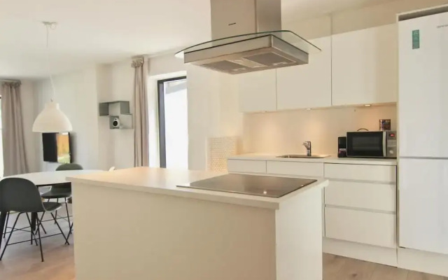 Fantastic Apartment w Private Terrace