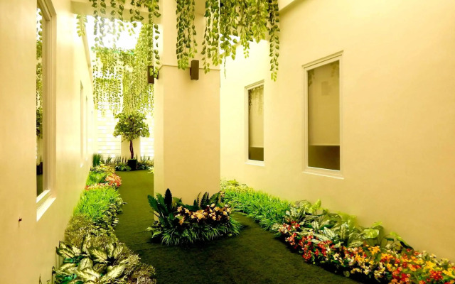 MaxOne Signature Glodok Jakarta