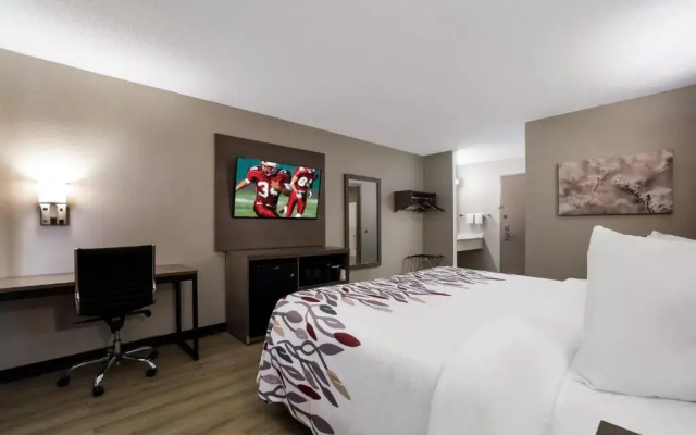 Super 8 by Wyndham Marston
