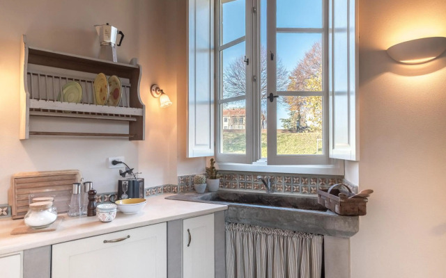 TORNESE with PRIVATE PARKING and TERRACE