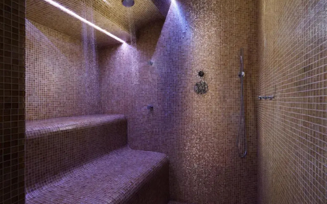 San Firenze Suites & Spa