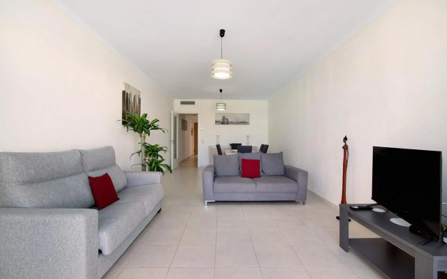 Albufeira Townhouse beach by AlbufeiraRentals