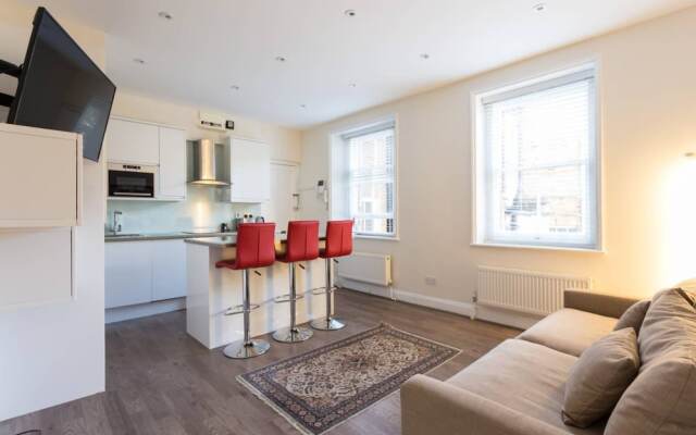 Modern 2 Bedroom Flat Near Baker Street