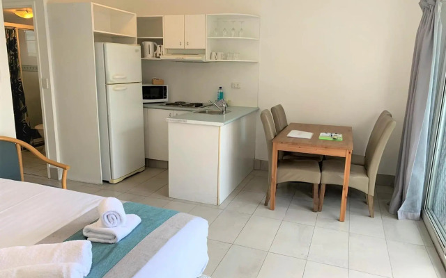 Broadwater Keys