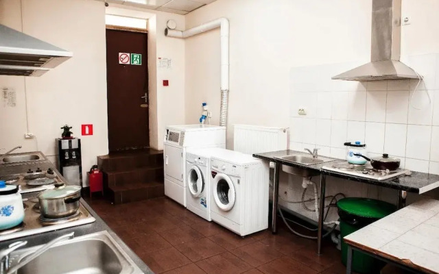 Hostel Polite Elk VDNH