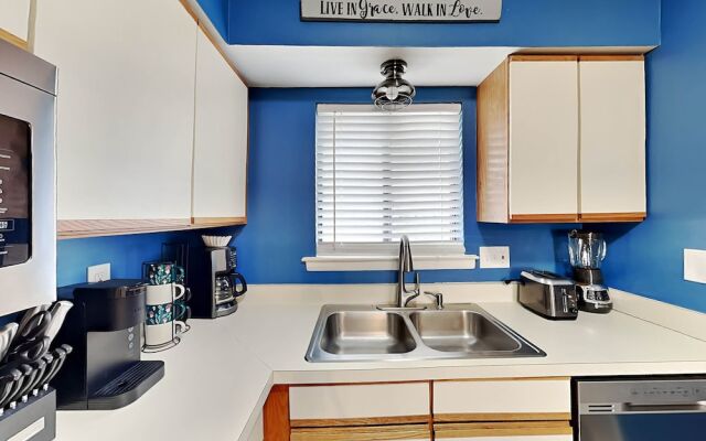 Lighthouse Point 33A