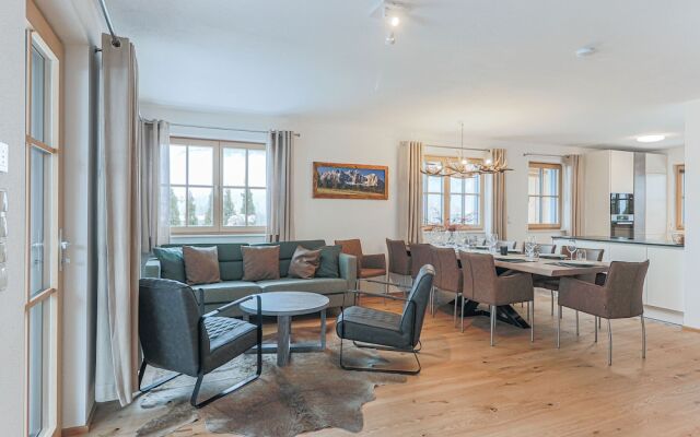 Luxury Villa in Ellmau with Hot Tub