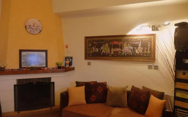 Lirio Guest House