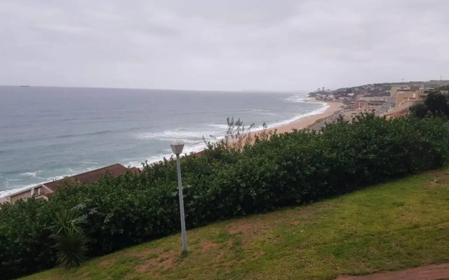 27 Umdloti Stunning sea views
