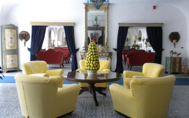 Arathena Rocks Hotel