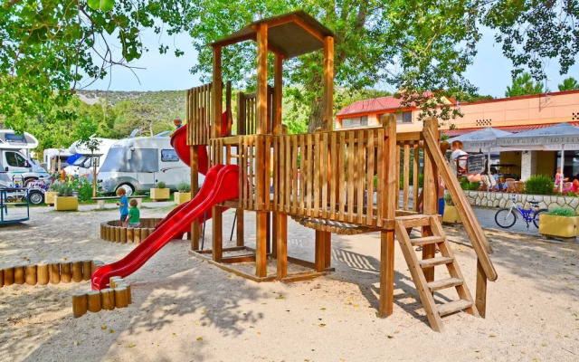 Victoria Mobilehome San Marino Resort