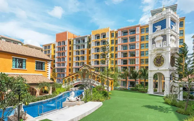 Venetian Suites by Favstay
