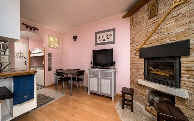 Studio in France With Mountain Views
