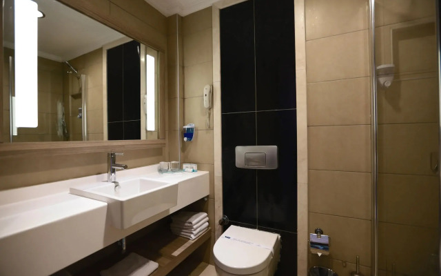 Insula Resort & Spa