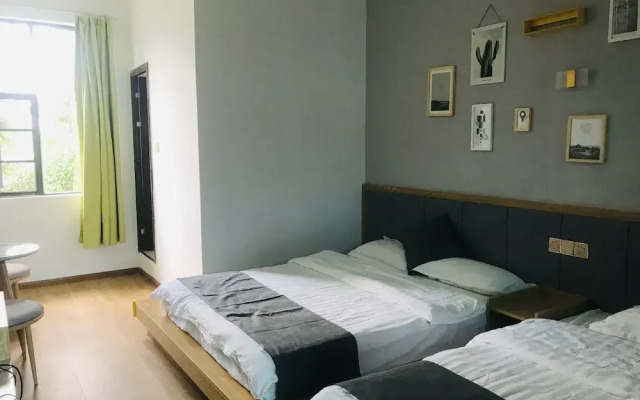 Dali Spring Field Hostel