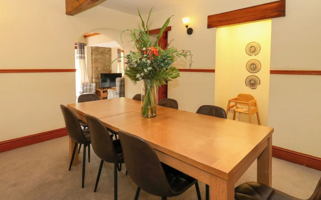 Highwood Lodge
