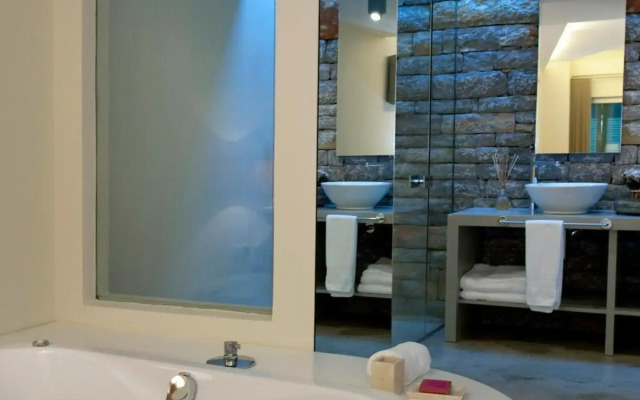 Bella Sombra Hotel