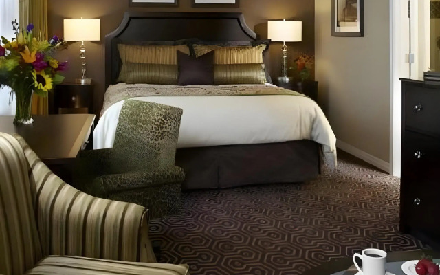 Hotel Julien Dubuque