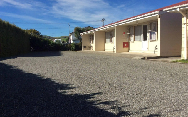 Charlton Motel