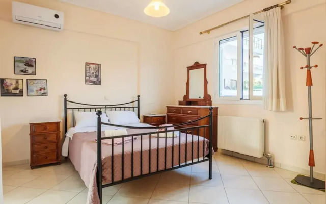 Spacious Urban Haven-family Home Perfect Location