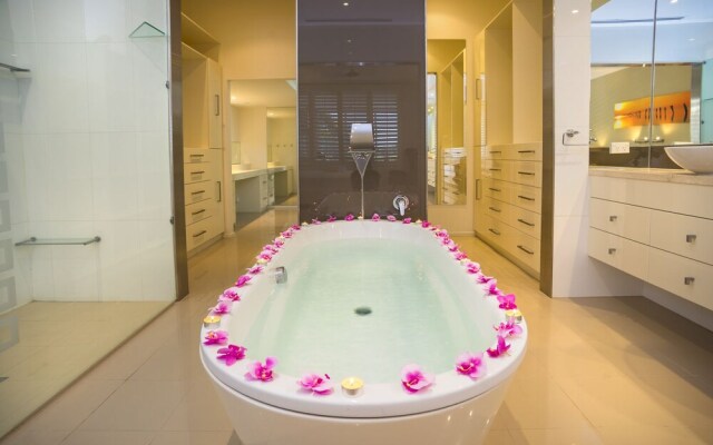 Grand Oasis at Sanctuary Cove