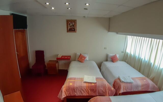 Salones Del Inca Hotel