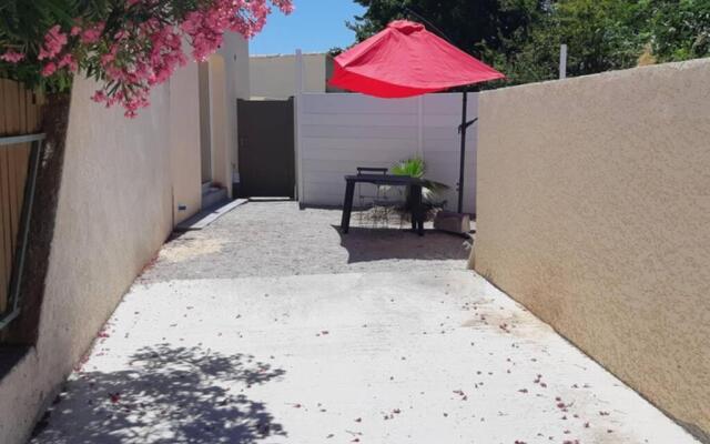 Studio Avec Jardin Et Parking Privã‰