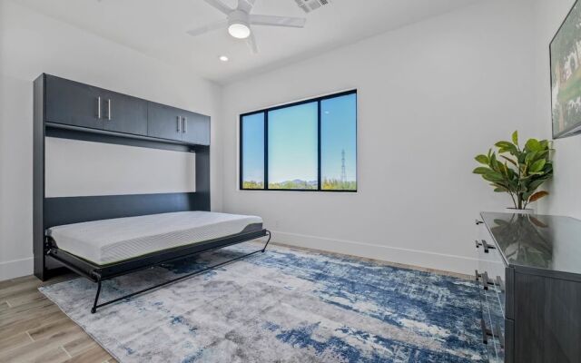 Villa Grayhawk 3 Bedroom Townhouse by RedAwning