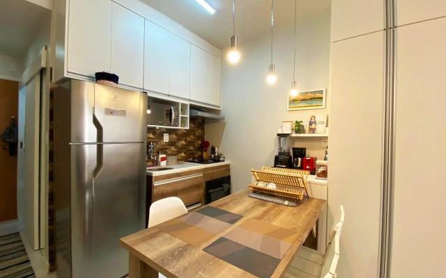 CR50 - Apto bem perto da praia de Copacabana