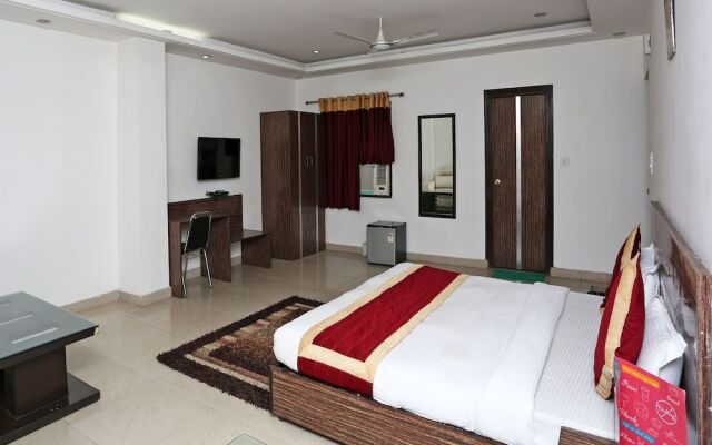 OYO 10257 Hotel Lotus Park