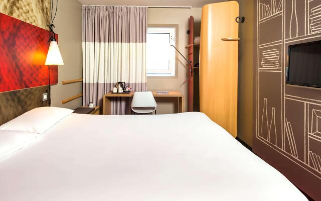 Ibis Sheffield City Hotel