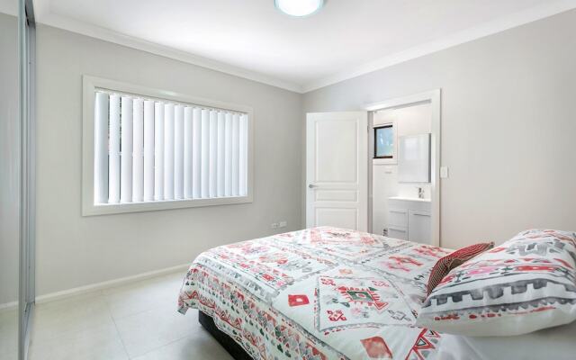 'Tween Bays', Ocean Beach Road, 3/39