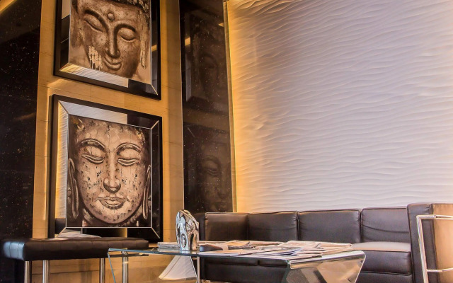Y2 Residence Hotel